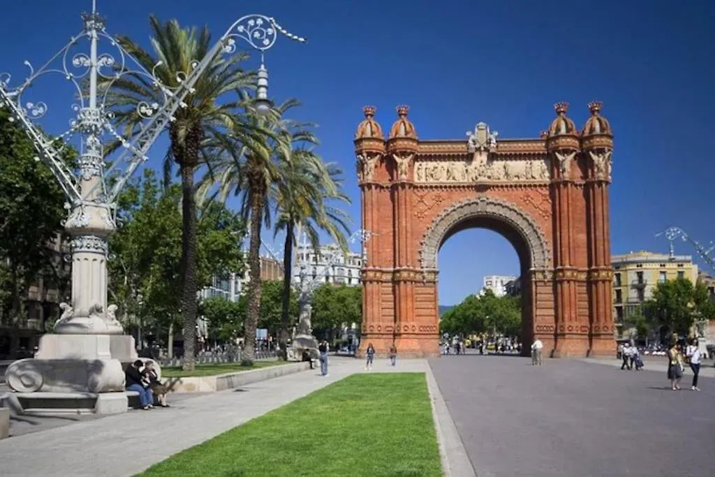 Love Local Life Near Sagrada Familia By Myrentalhost Barcelona Apartment